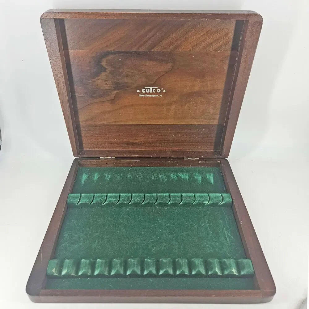 Cutco Swirl Handle Serrated Steak Knife Knives Set Of 12 1059 Original box